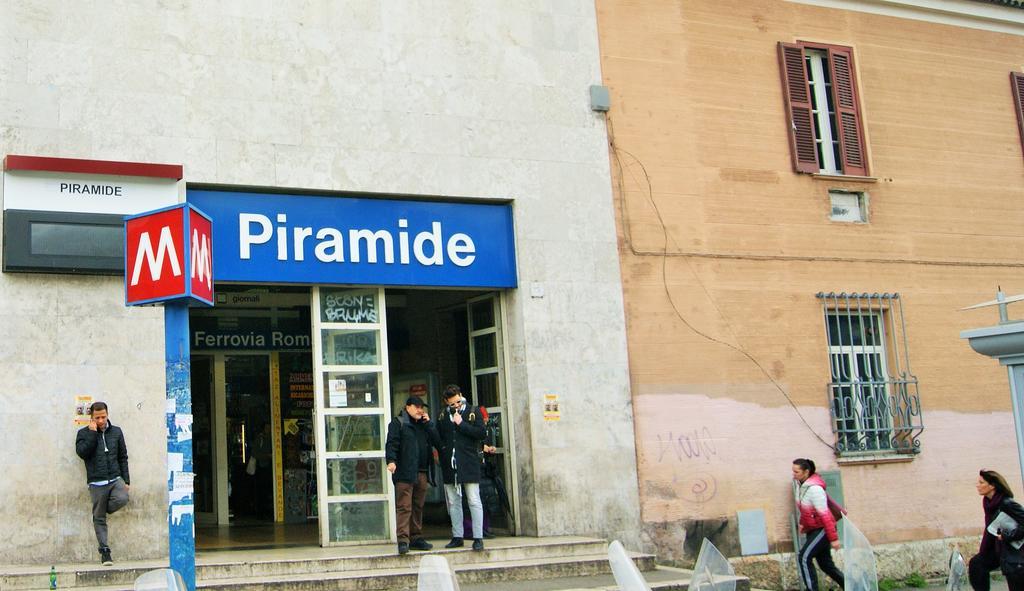I Love Piramide Roma Dış mekan fotoğraf
